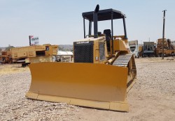 Bulldozer Cat D4h Xl s-0292 10